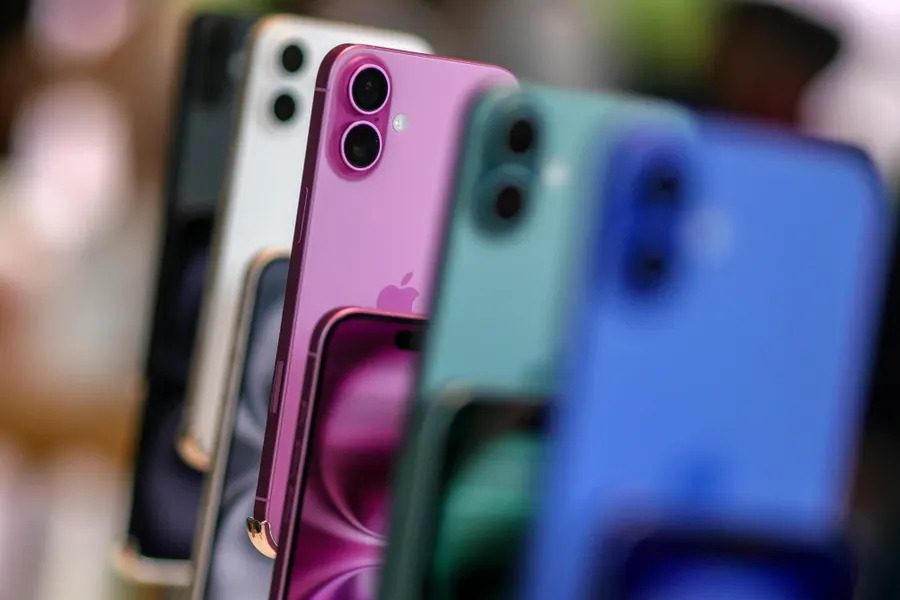 iOS 18.2.1 Update