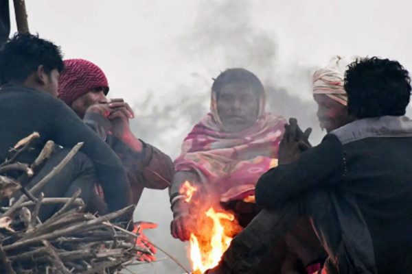 Delhi Freezes Under Cold