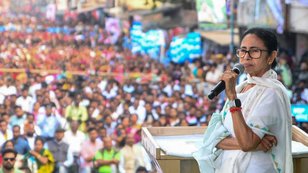 CM Mamata Banerjee