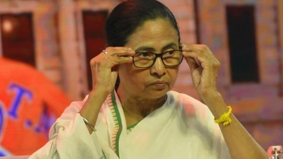 Mamata Banerjee hold protest
