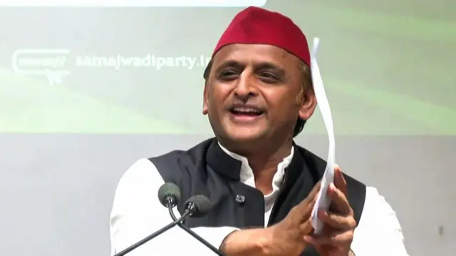 Akhilesh is with Mamata