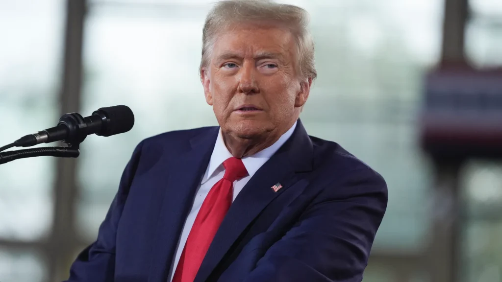 Trump threatened to destroy Iran
