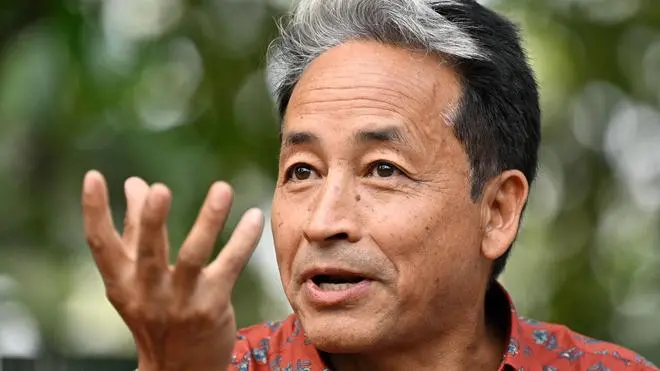 Amir Khan Responded on Wangchuk
