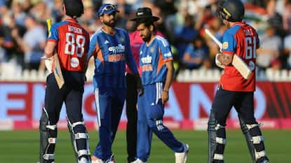 England defeated India at Lord