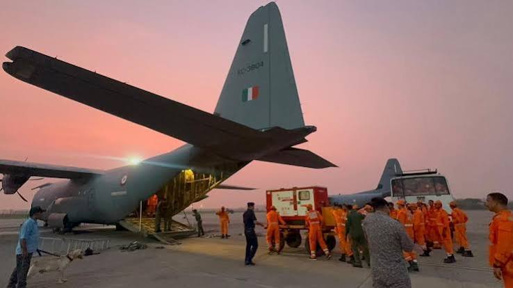 India has helping to Nepal