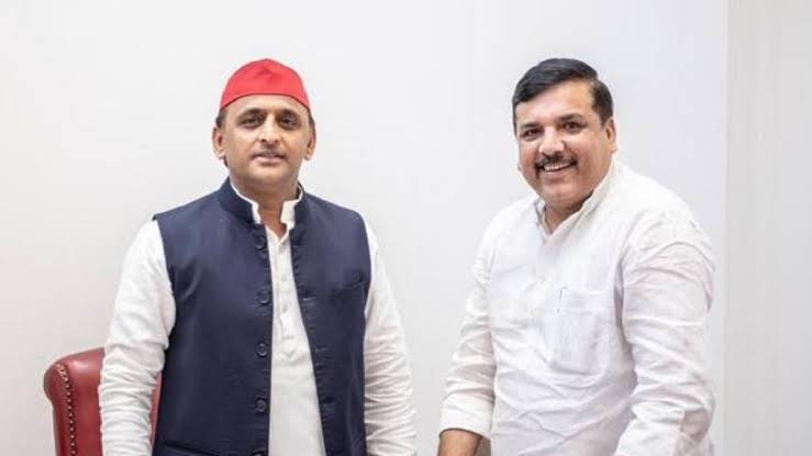 MP Sanjay Singh met Akhilesh Yadav
