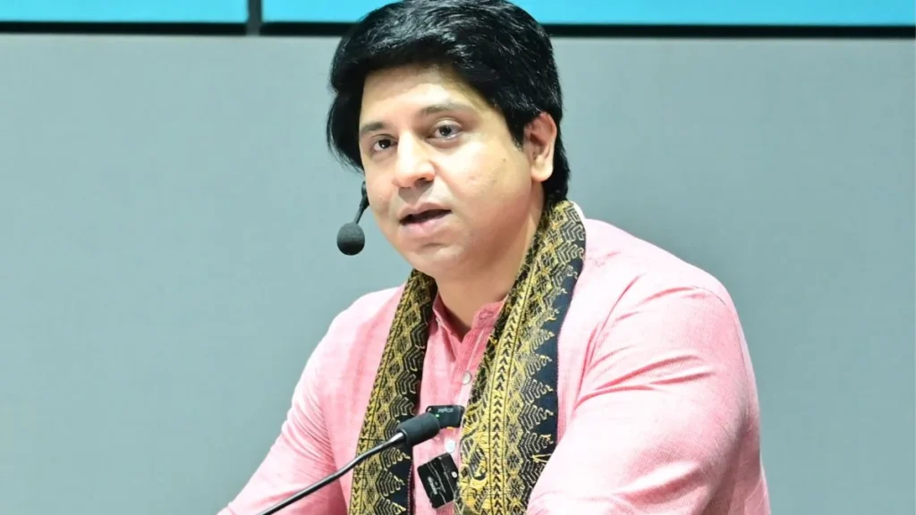 Shehzad Poonawalla has resigned