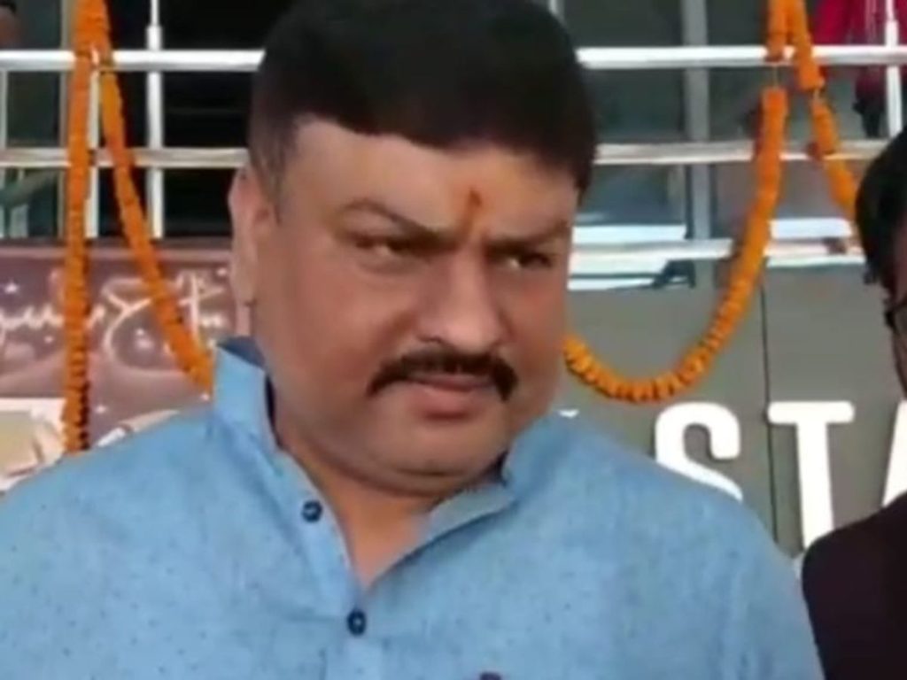 Pawan new candidate for Ayodhya