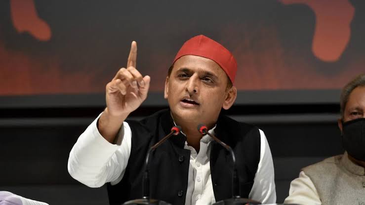 Akhilesh Yadav held a conference