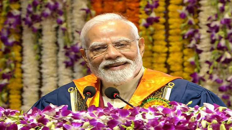 Modi interacted with Seva Yatris