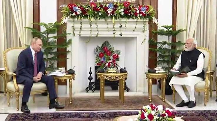 PM Modi Putin Meeting