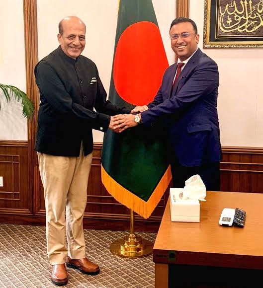 Dinesh Trivedi met Humayun Kabir